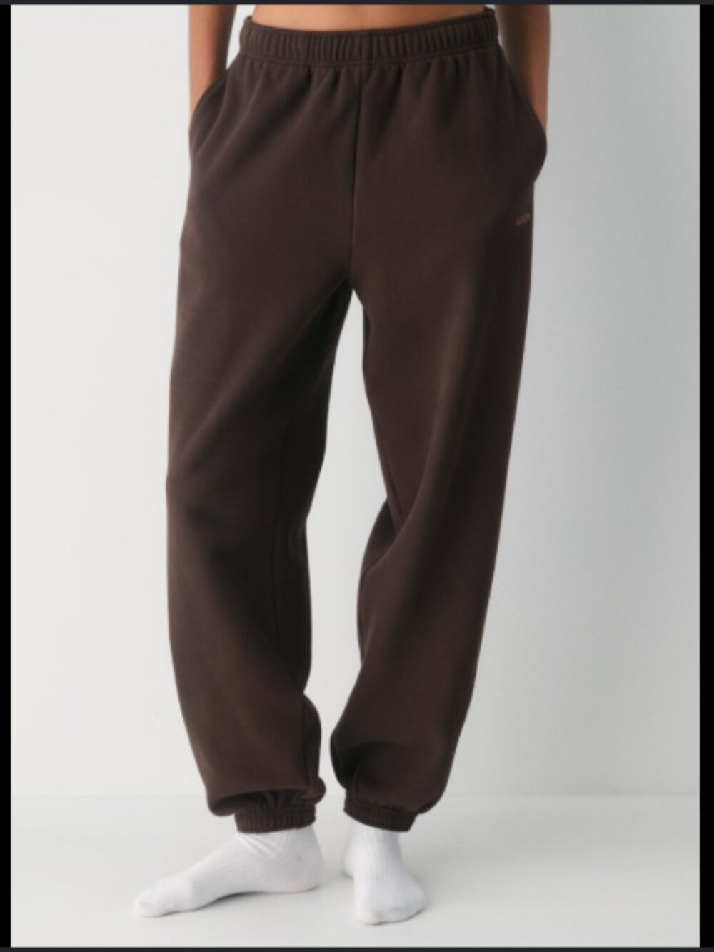 Aritzia Cozy Sweatfleece Mega Jogger